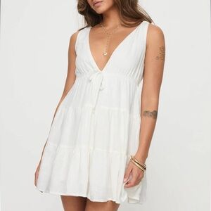 princess polly white mini dress- brand new with tags! Dipsie mini dress white